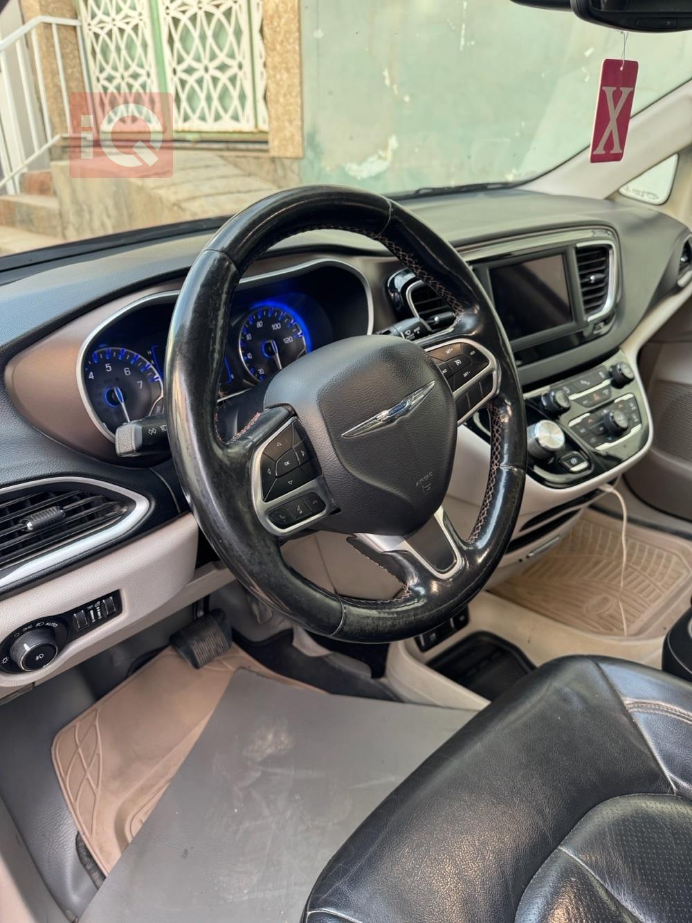Chrysler Pacifica